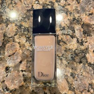 COPY - Dior Forever Skin Glow 1CR 30ml new